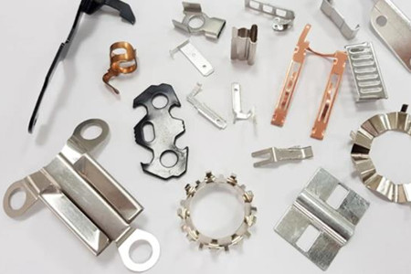 五金彈片的材料如何選擇?這份指南請收好!